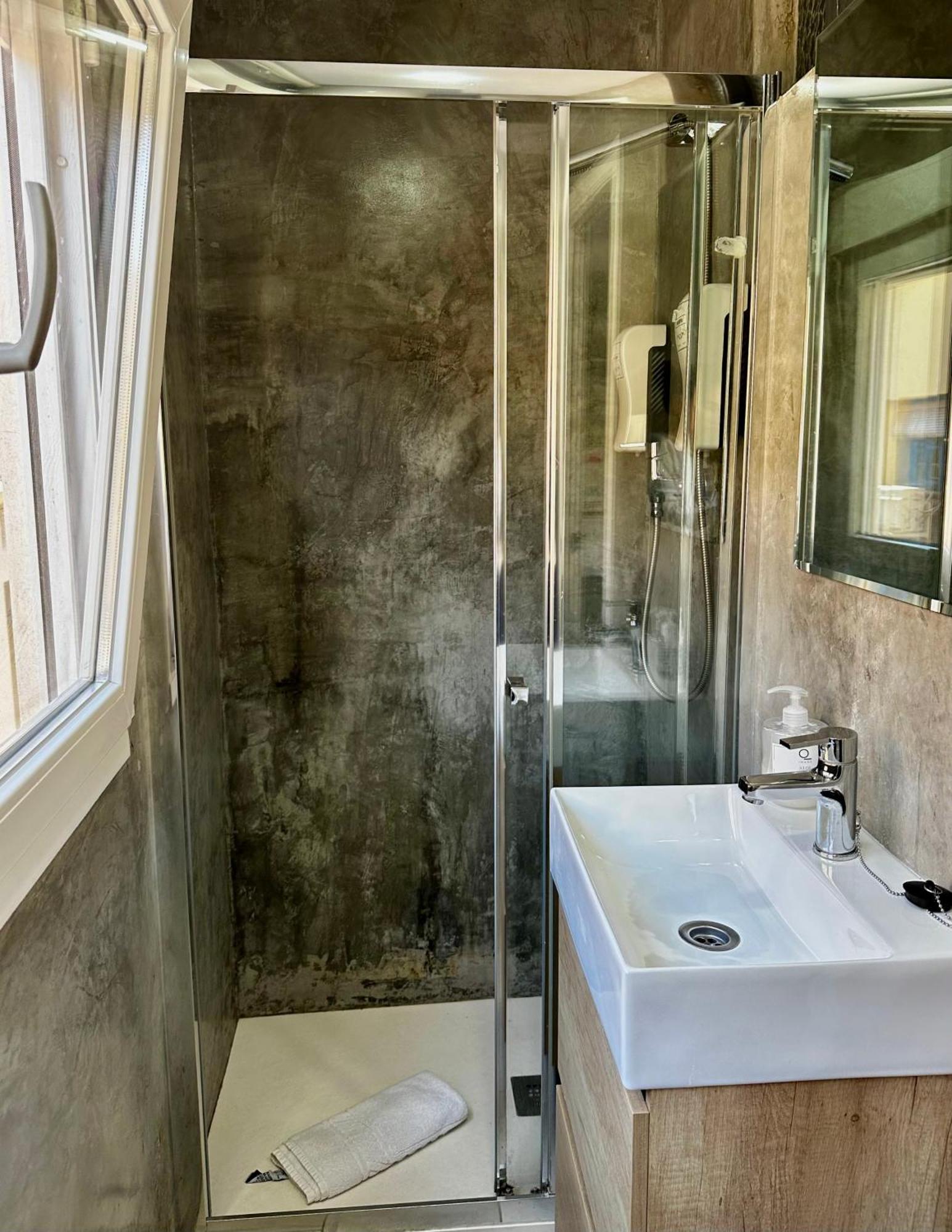 Lovely Studio Apartment Málaga Extérieur photo
